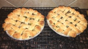 Mini apple pies